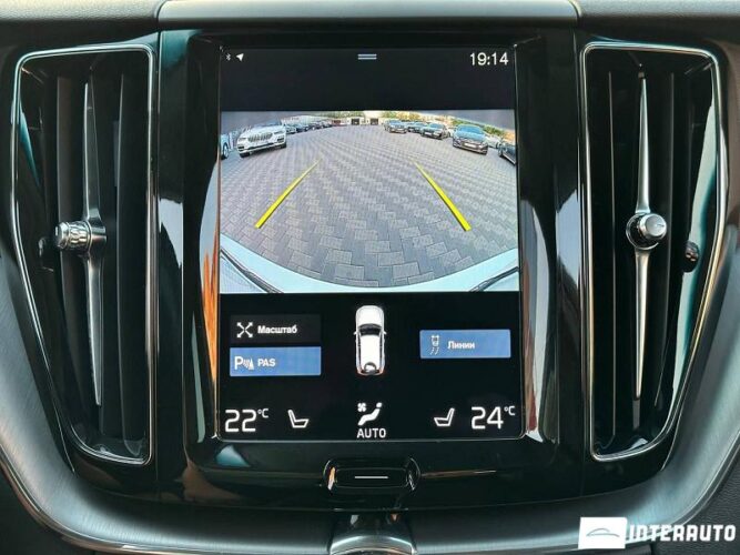 Volvo XC 60 49 interauto-car