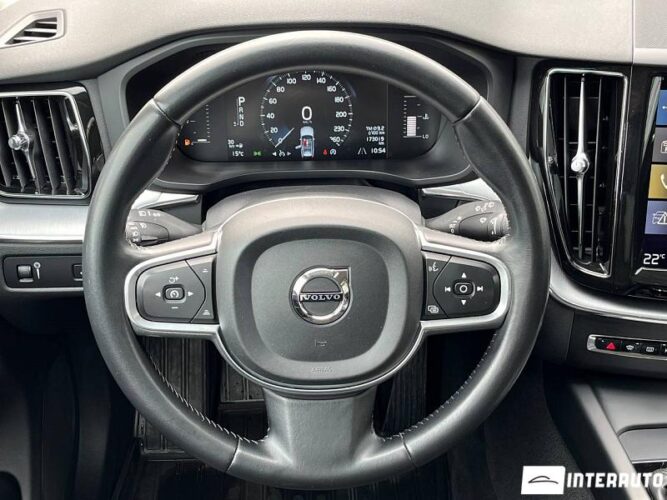 Volvo XC 60 43 interauto-car
