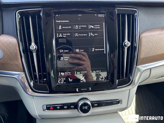 Volvo S 90 49 interauto-car