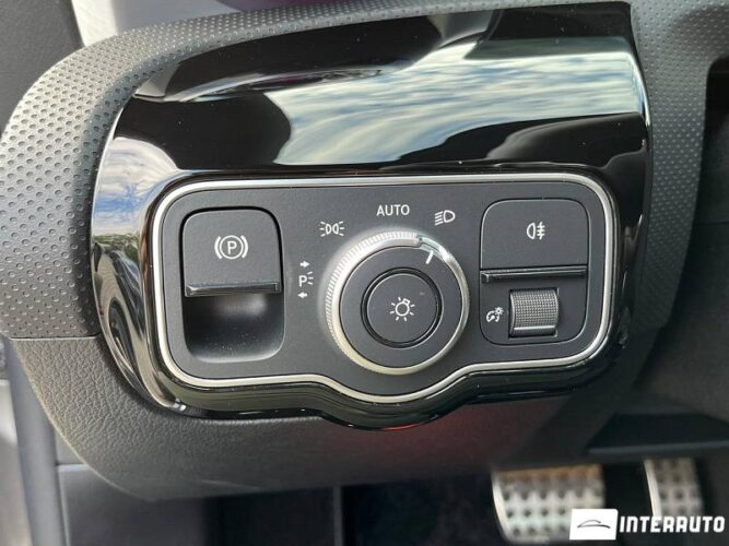 Mercedes CLA 220d 50 interauto-car