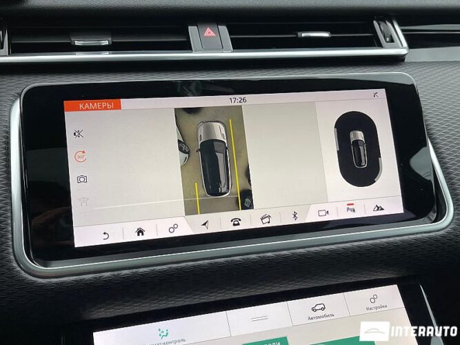 Land Rover Range Rover Velar 64 interauto-car