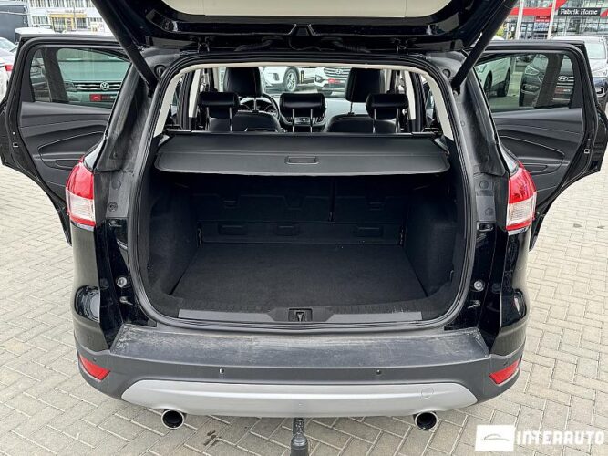 Ford Kuga 51 interauto-car