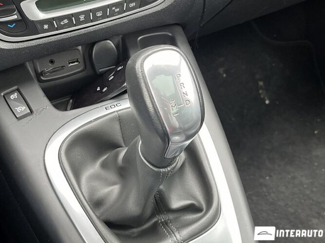 Renault Grand Scenic 44 interauto-car