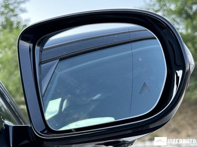 Mercedes E 220 66 interauto-car