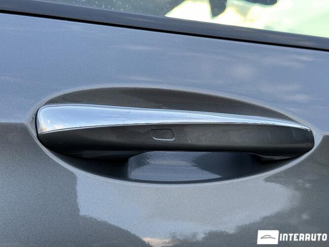 Mercedes E 220 67 interauto-car