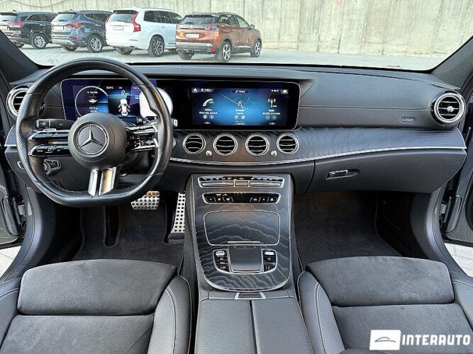 Mercedes E 220 49 interauto-car