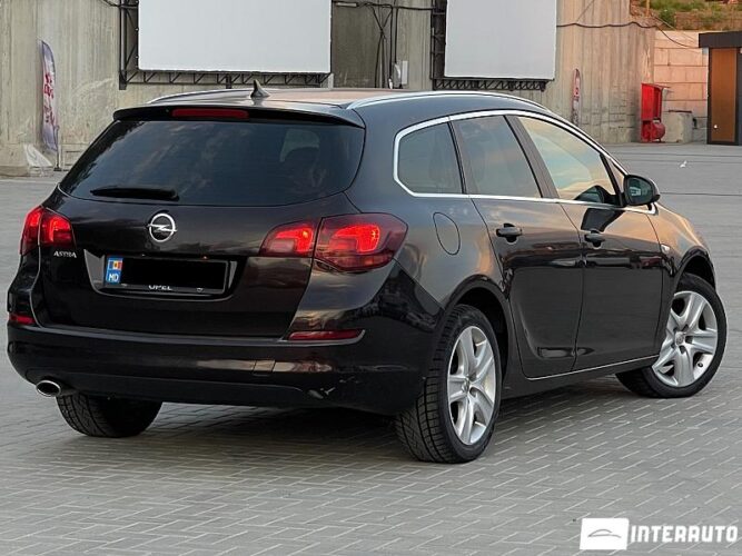 Opel Astra 31 interauto-car