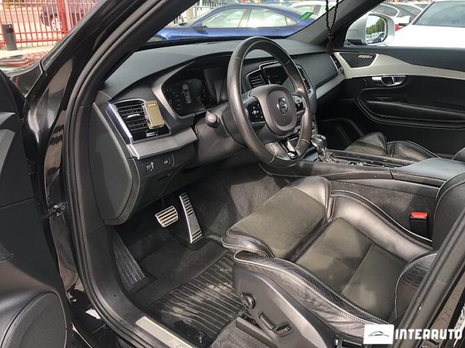 Volvo XC 90 35 interauto-car