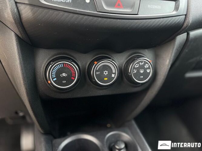 Mitsubishi ASX 40 interauto-car