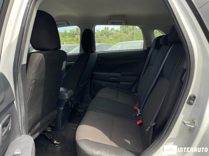 Mitsubishi ASX 45 interauto-car