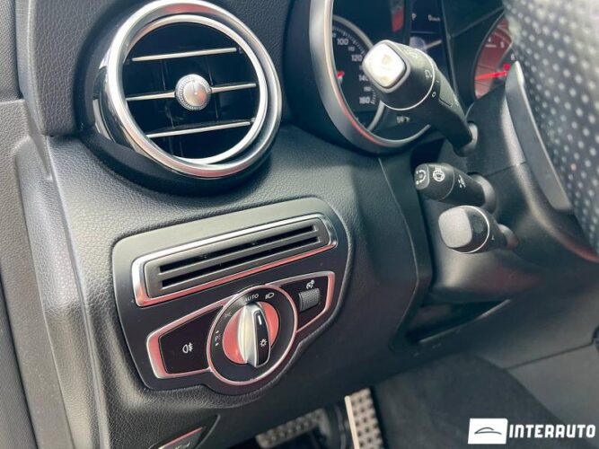 Mercedes GLC 300 Coupe 42 interauto-car