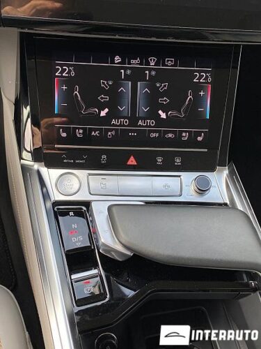 Audi E-tron 61 interauto-car