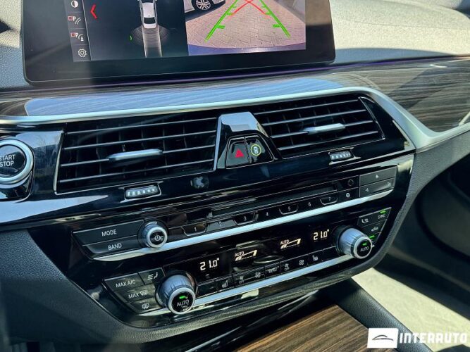 BMW 530e 40 interauto-car