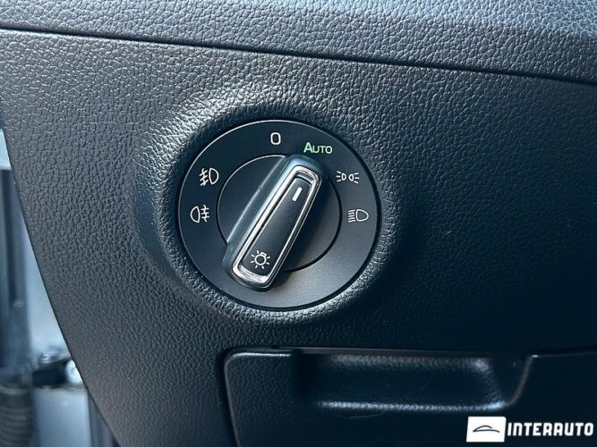 Skoda Superb 36 interauto-car