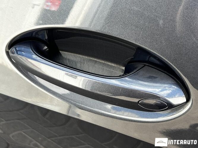 BMW X7 4.0i 70 interauto-car