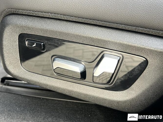 BMW X7 4.0i 61 interauto-car