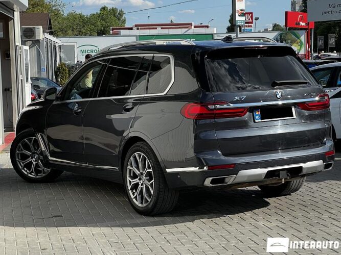 BMW X7 4.0i 45 interauto-car