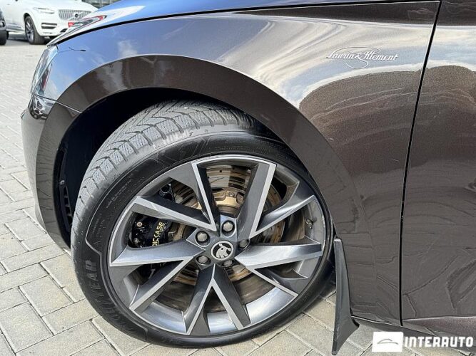 Skoda Superb 63 interauto-car