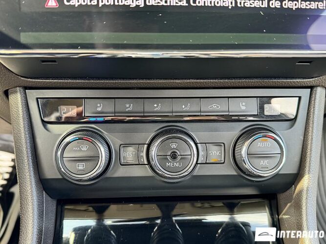 Skoda Superb 54 interauto-car