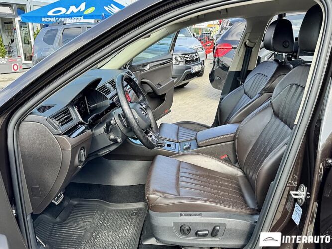 Skoda Superb 43 interauto-car