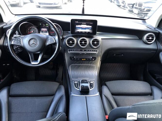 Mercedes GLC 350e 38 interauto-car