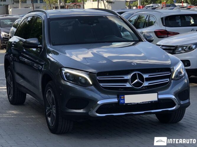 Mercedes GLC 350e 35 interauto-car