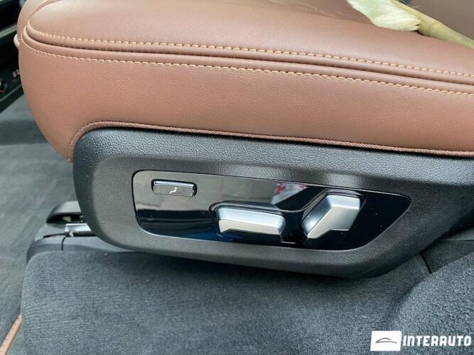 BMW X7 3.0d 57 interauto-car