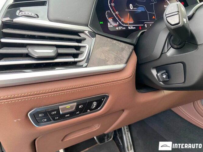 BMW X7 3.0d 54 interauto-car