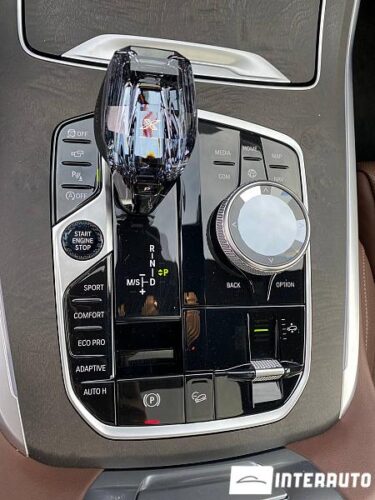 BMW X7 3.0d 53 interauto-car