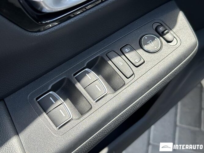 Honda CR-V 49 interauto-car