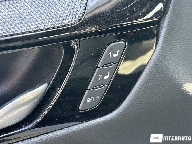 Honda CR-V 50 interauto-car