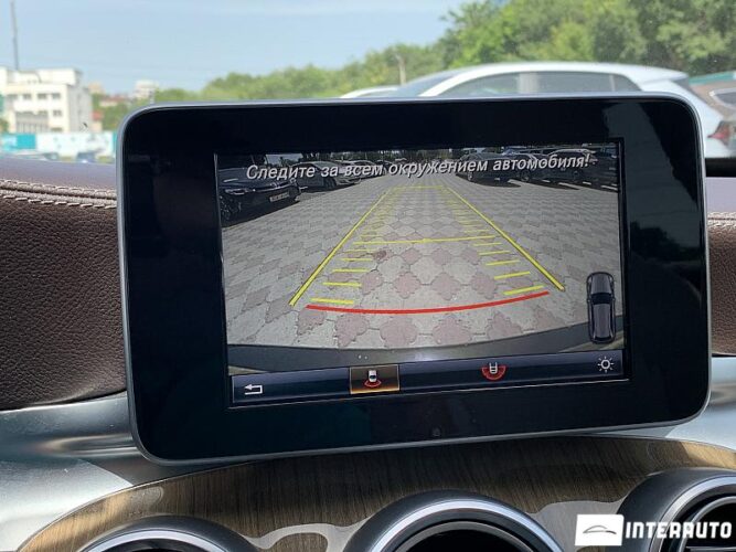 Mercedes C 350e 48 interauto-car