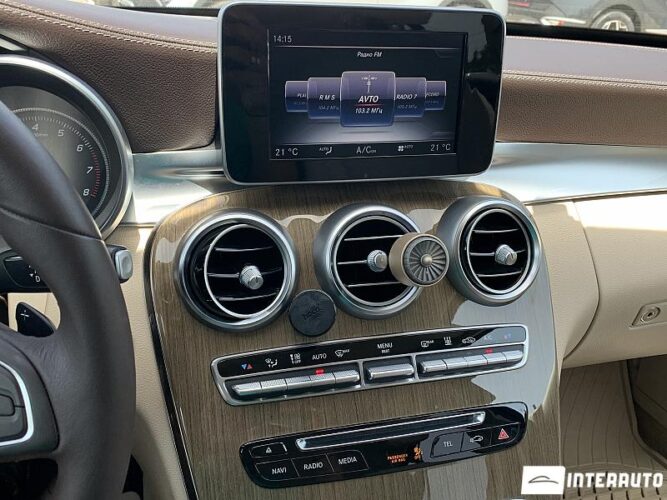 Mercedes C 350e 47 interauto-car