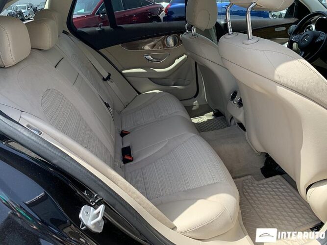 Mercedes C 350e 53 interauto-car