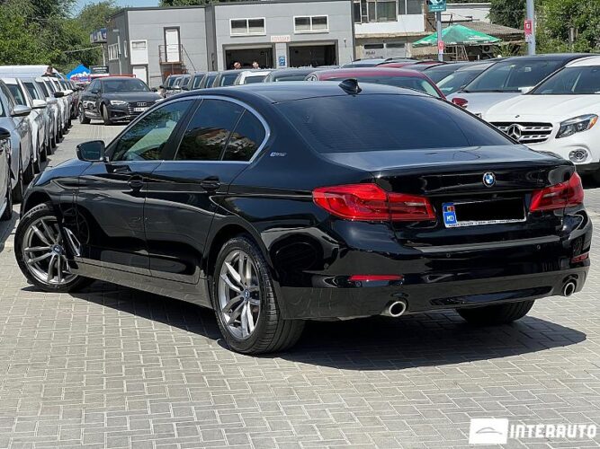 BMW 530e 34 interauto-car