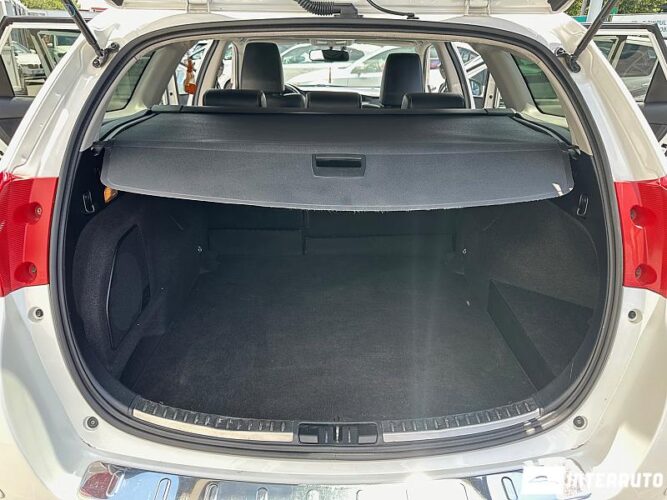 Toyota Auris 48 interauto-car