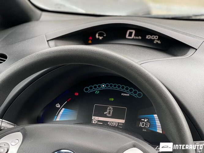Nissan Leaf 40 interauto-car