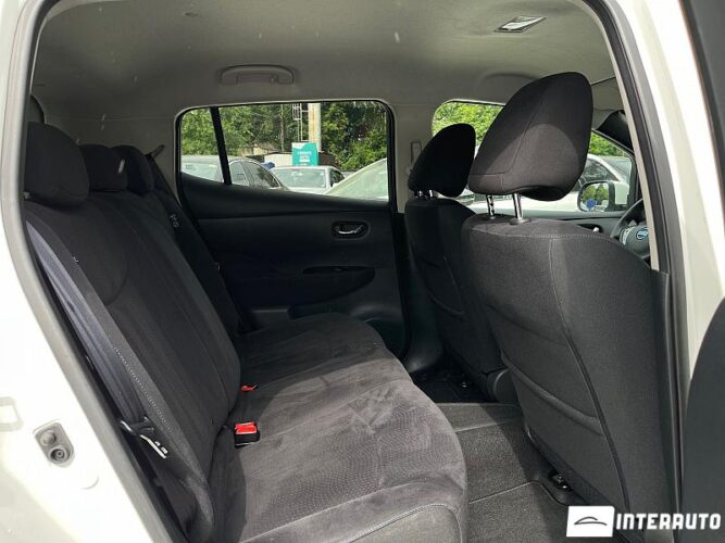 Nissan Leaf 45 interauto-car