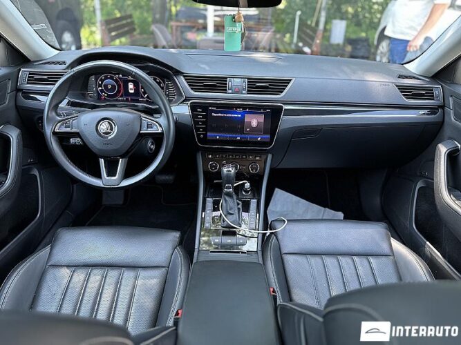 Skoda Superb 47 interauto-car