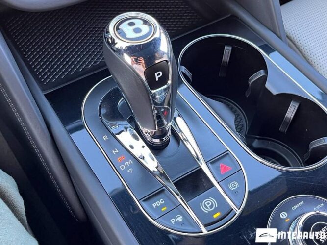 Bentley Bentayga 49 interauto-car