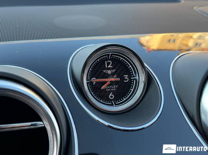 Bentley Bentayga 45 interauto-car
