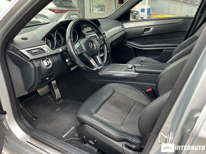 Mercedes E 200 35 interauto-car