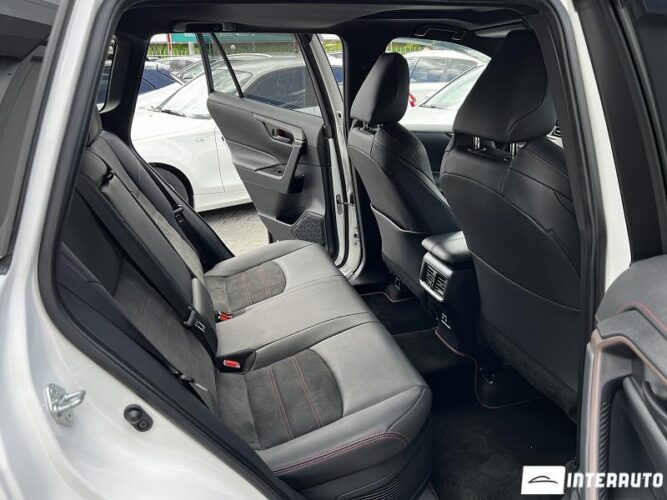 Toyota Rav-4 52 interauto-car