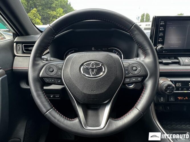 Toyota Rav-4 43 interauto-car