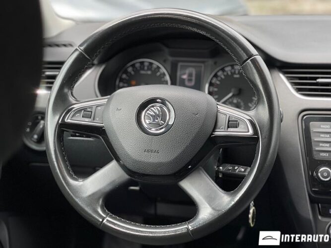 Skoda Octavia 38 interauto-car