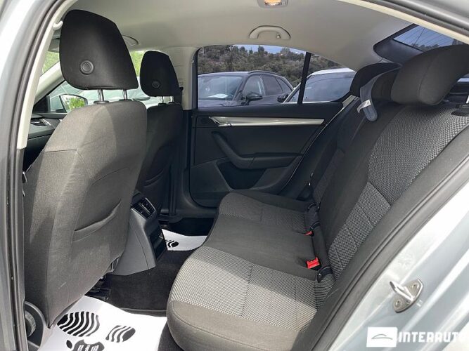 Skoda Octavia 46 interauto-car