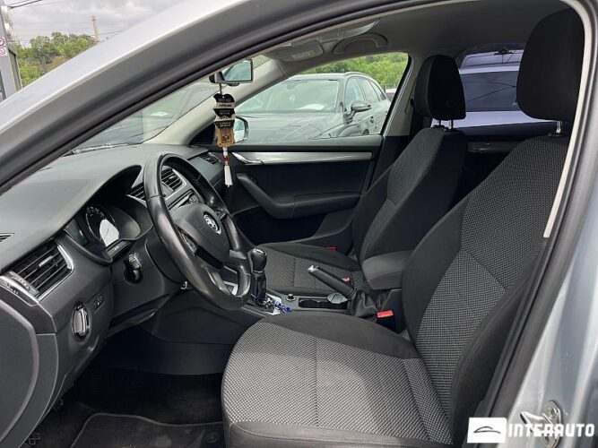 Skoda Octavia 33 interauto-car