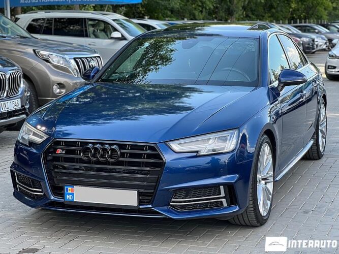 Audi A4 30 interauto-car