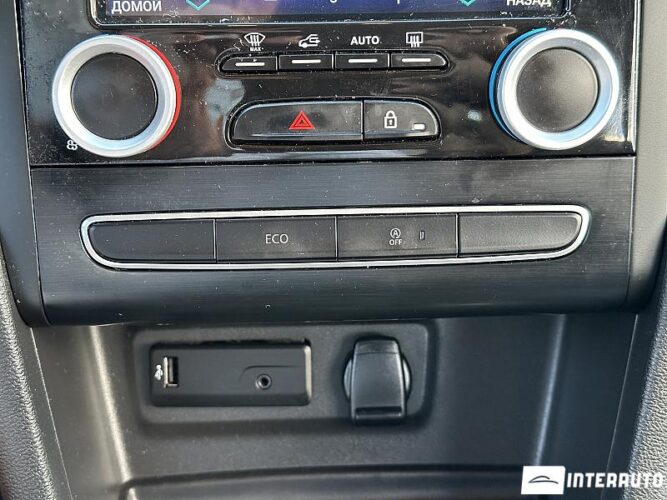 Renault Megane 42 interauto-car