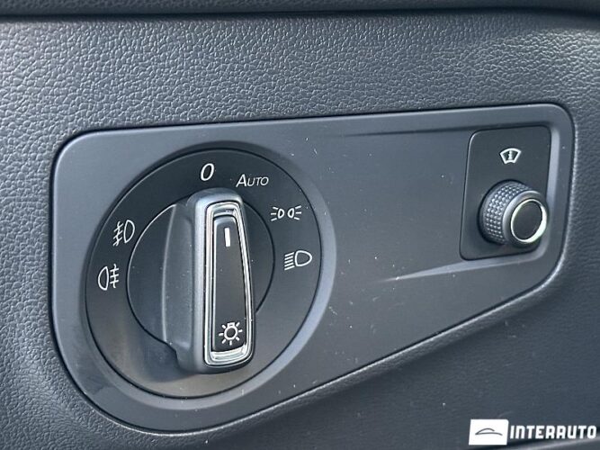 Volkswagen Tiguan 62 interauto-car